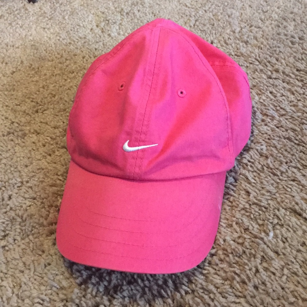 Nike running hat